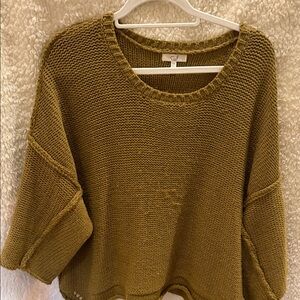 Cozy Olive Women's Crew Neck Sweater